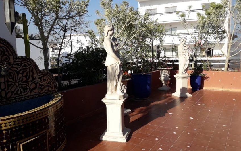 Appartement 24-14 vue piscine – 3 chambres Grande Terrasse