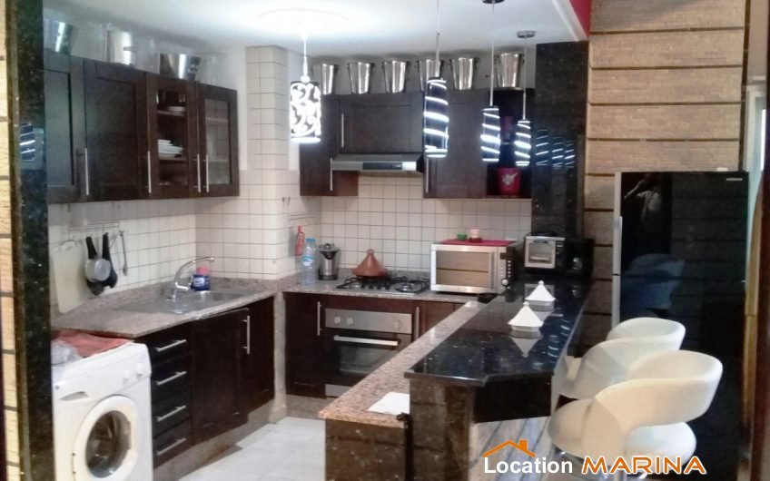 Vente Appart 300m vue Piscine & Mer – 3 chambres et salon